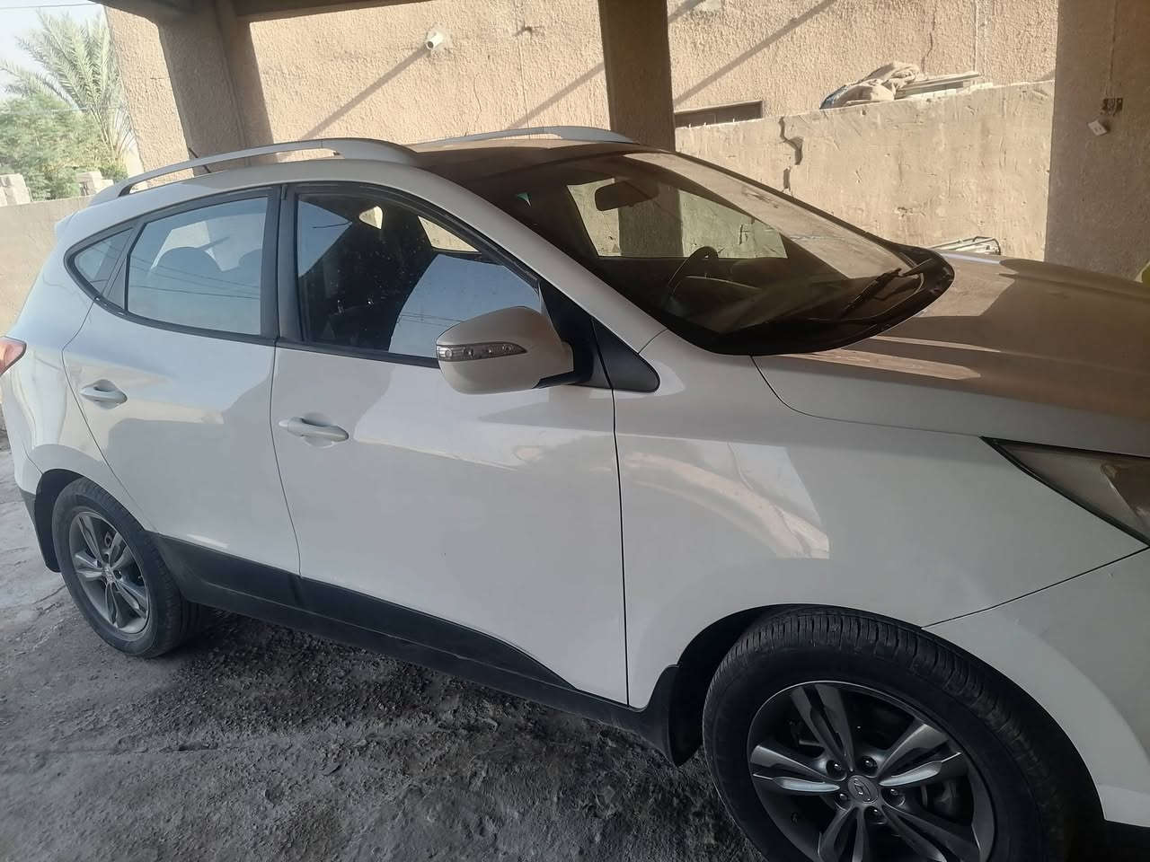 السلام عليكم توسان 2013 خليجي محرك 2000دوش رقم اربيل السعر 140 وبيها مجال ***********
