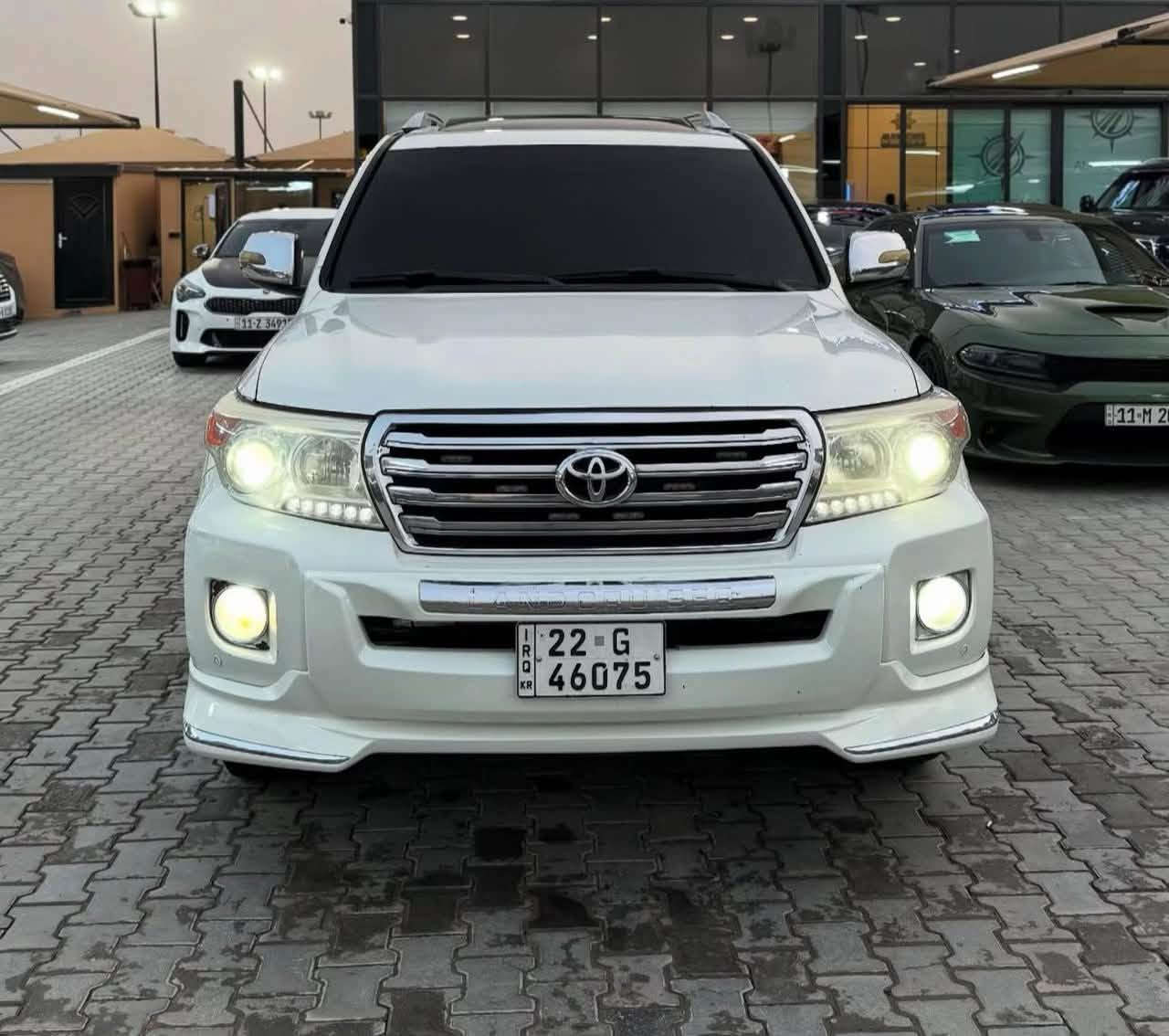 سلام عليكم
للبيع لاندكروز vxr  v8
موديل 2009 محدث دعاميه ولايت 2014
فول مواصفات المعروفه مواصفات لكزز
كفاله بدون حادث ولا صبغ ولا ضرر فقط المسطره الجوه الجامه الخلفيه اثر تكشير بصبغ وصلحتها والسونار موضح بي كلشي
كير ومكينه وحداديه وتبريد خير من الله ما بيها نقص برغي ما بيها وحالياً رجعت الخطه عليها
السعر 270 وبيها مجال 
للاتصال :- ***********
