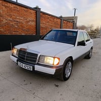 مرسيدس كوبيه • ١٩٩٠ • اوتوماتيك