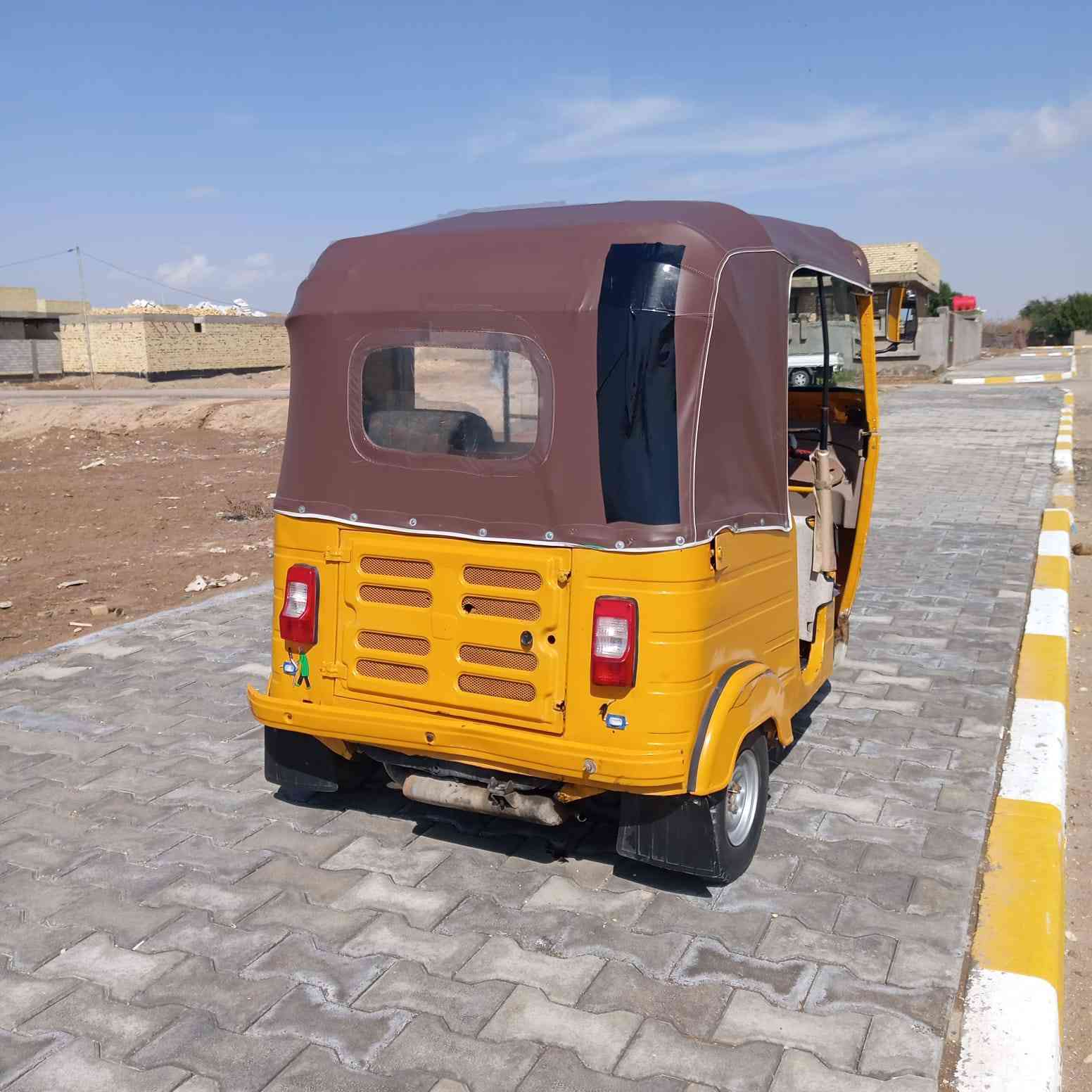 السلام عليكم تكتك بجاج مديل ٢٠ تكتك جاهزه خير من الله اوراق ( استنساخ اتكفل سرقه وعشاير ) تكتك ديشبول جديد كاعيات جديده بس عوزهن رش صبغ تايرات جديده تعمير جديد تكتك جاهزه خير من الله كبل للشارع مكاني بابل شوملي السعر ٣ ونص وبيهه مجال ‏‪***********‬‏
