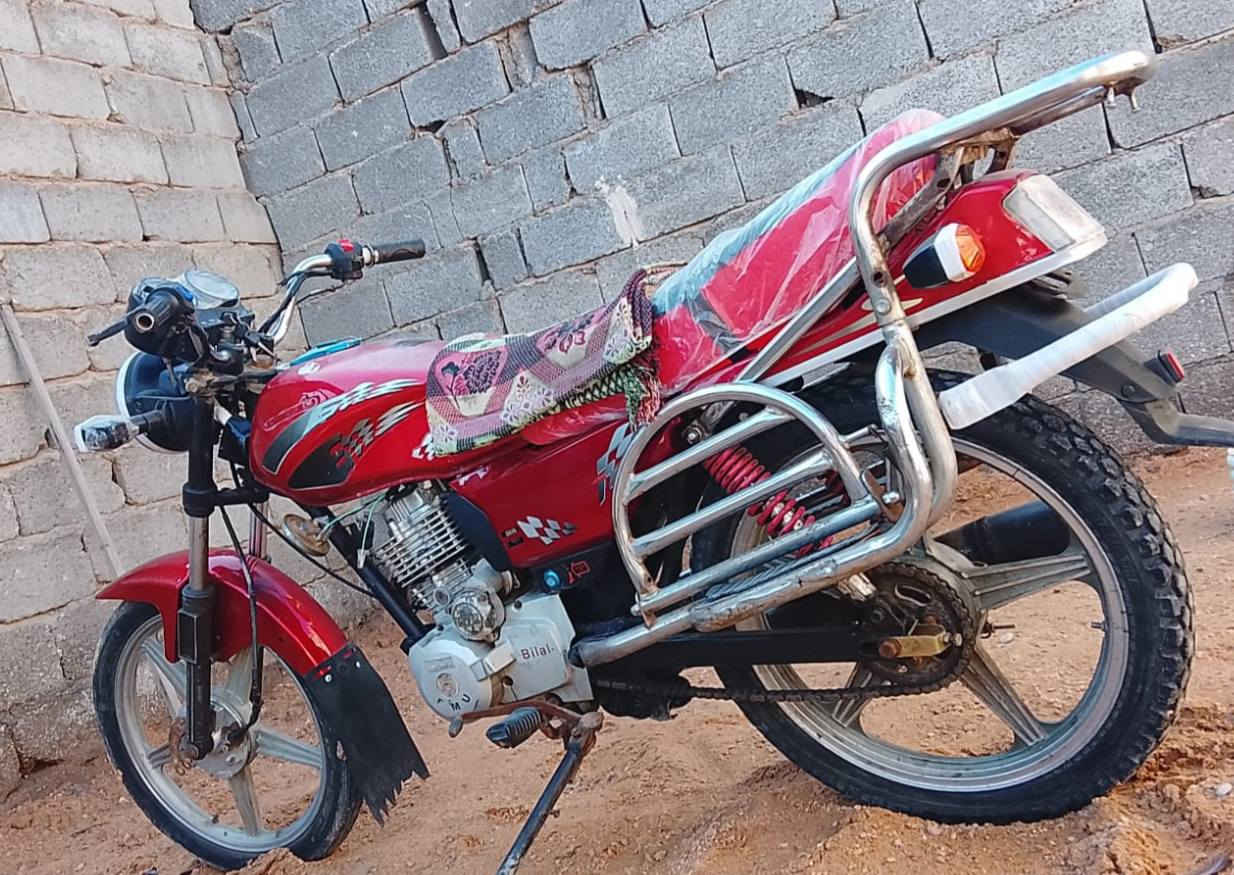 فيوم موديل ١٥ وراق كامله صولي مكينه شاصي كفاله شرط الفحص كرهبايات كله شغاله هورن شغاله مابيه اي نقص مكفوله من كلشي سعره ٤٠٠ وبيه مجال بصيط مكاني كربلاء فريحه يم جامعه شراي يتصل ***********
