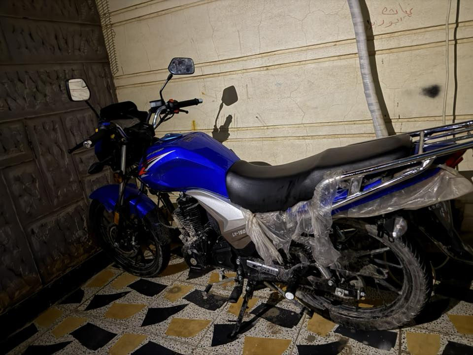 دراجه للبيع 
سايم شكل جديد
سعر مليون وبيها مجال 
***********
