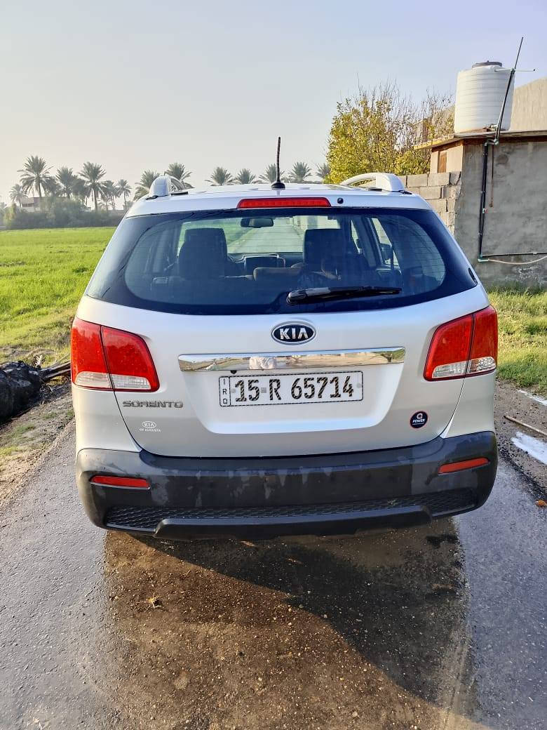 للبيع كيا سورنتو
امريكي 2012 
محرك 4 سلندر دوش 
باسمي تحويل مباشر 
حادث بجم بدون دواخل 
السعر135بيها مجال 
تبيريد شغال 
مكان السياره بغداد الرضوانيه قرب جامع المدينه المنورة 
رقم انبار انكليزي
*********** /***********
