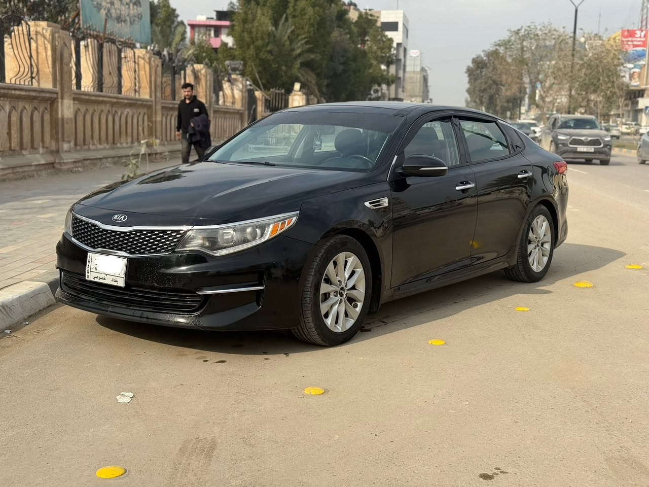 السلام عليكم شباب اوبتما EX 2018  بيع او مراوس
بدون ايرباك بدون برمجة كلها بلاد ليبل واحد كلها كبس على  ايدي بانزين محسن ودهن ارقى شي بالسوك + تخم تاير جديد + قطعة واحدة كلير 

‎السيارة EX 2400 GDI 

بانوراما جلد بك لايت ليزري 

ومواصفات ال EX بال2018 معروفة 

وشباب اليحب اكتبله مواصفاتها  السعر وباقي تفاصيل موجود خاص وموجود هذا رقمي واني خادم السيارة ماشية 94 الف مكانها بابل 

‎ 

‎ رقم بغداد ثاني يوم احول باسمك 

‎للاستفسار ***********
