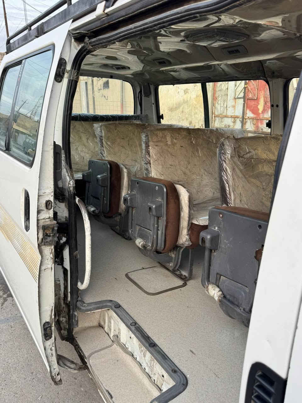 نسيان بورفان2007 بسمي رقم انكليزي السعر 88 شرط مكينه اصليه تبريد تدفه بيه مكانات صبع دواخل جديده  مشروع وطني السنويه جديده رقمي *********** كورك ***********
