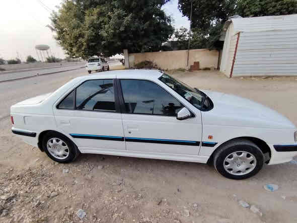 سلام عليكم بيجو بارص موديل ١١ جاهزه مكينه وكير مكفولات تبريد  ثلج  تحويل ثاني يوم شرط لا كصه لاضربه لا لا تبديل لامتجايه بيع او مراوس بسايبه نضيفه عنواني عفك ***********
