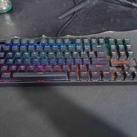 ryzen 5 5600 6 core rtx 3050 8gb  ram 16 tforce  شاشه black wolf 165hz...