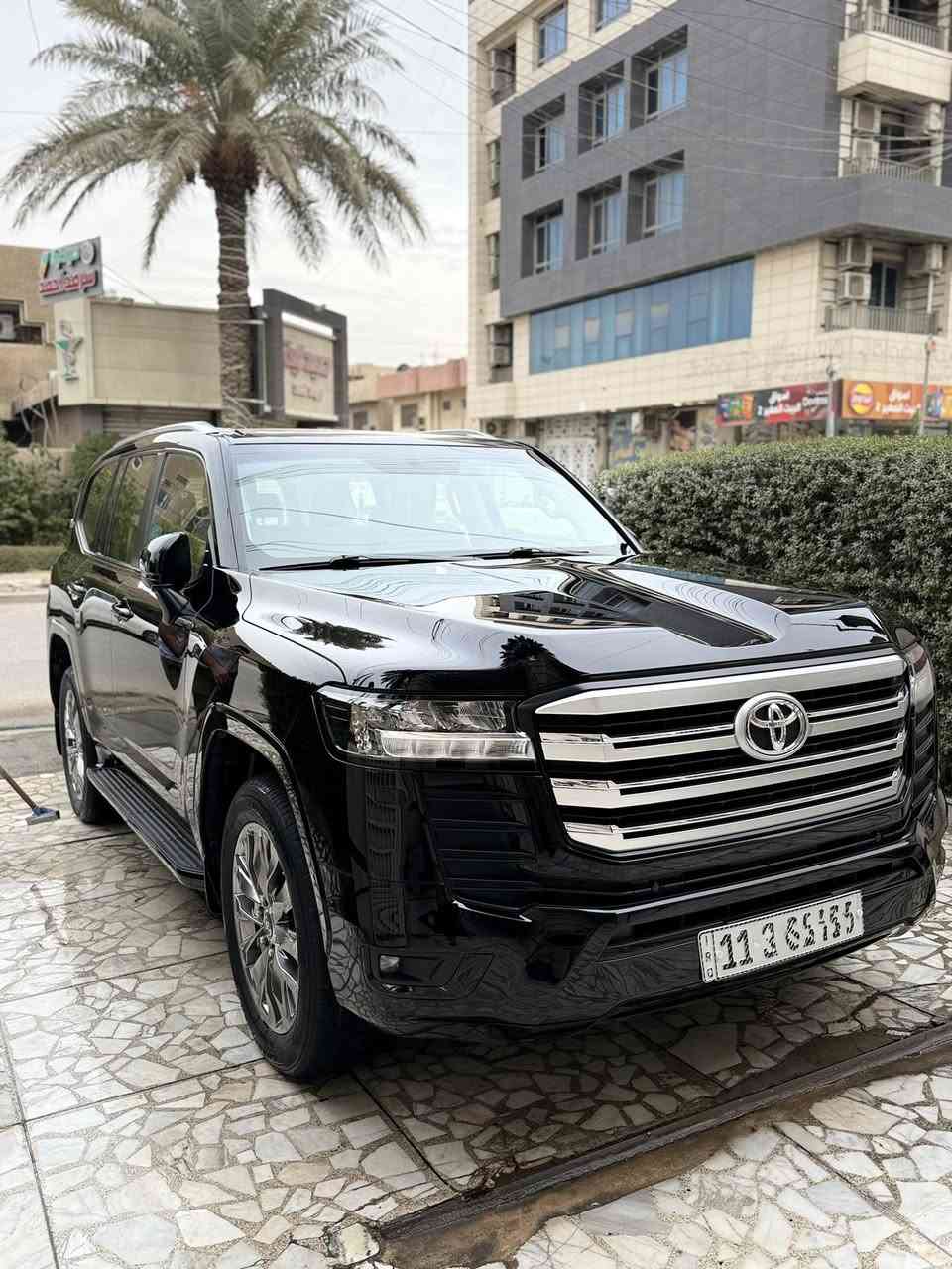 السلام عليكم
لاندكروز للبيع موديل 22 GXR ساز اصلي 

السياره مغلفه بالكامل ppf جديد وبداخل الضمان 

ماشيه 54 الف 

وجميع الصيانه وتبديلات الزيت بالوكاله مطالعه من ضمان ساز 

السياره مكفوله كفاله عامه من جميع العيوب 

رقم بغداد انكليزي باسمي تحويل ثاني يوم 

السياره فول معروفه مواصفات الساز 

عنواني بغداد زيونه 

***********
