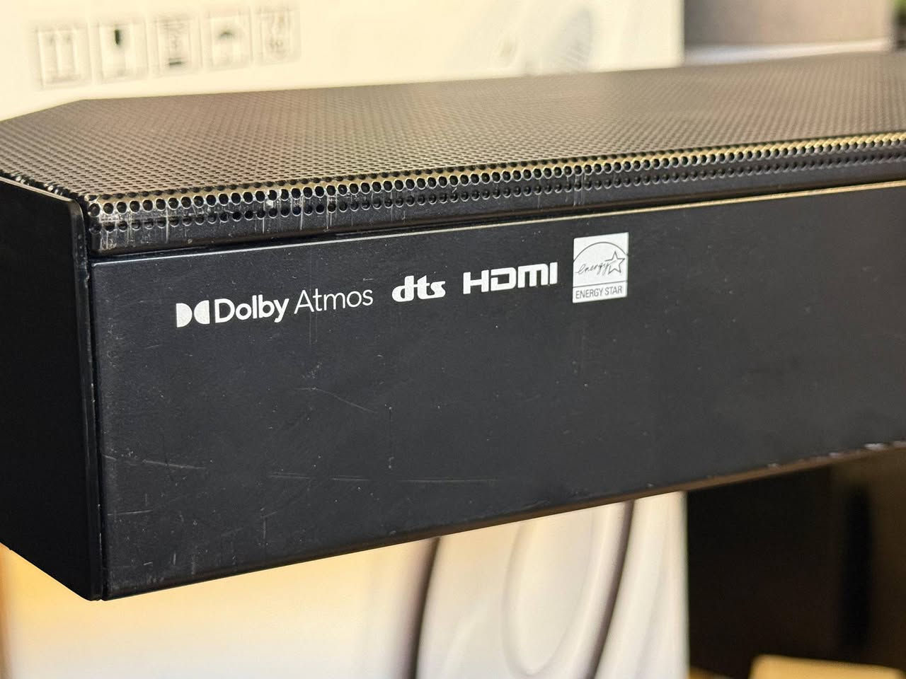 ساوند بار سامسونج ، 
عدد القنوات 3.1 يدعم دولبي اوتمس 
بلوتوث و HD و اوبتكال 
* بدون محولة 
* الجهاز لا يعمل يكتب على الشاشة usb connect  فقط 
و من اربط usb  يكتب updateing  بعدين NOdata 
ينباع فحم ،
السعر ٥٠ الف نهائي غير قابل للعمله رجاء


**إذا كنت صاحب هذا الإعلان وتريد حذفه لأي سبب، رجاءا أرسل رسالة إلى الدعم الفني**