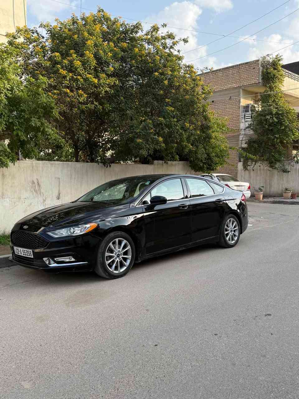 فورد فيوجين se2017
محرك 1500 تيربو
حادث خفيف
صبغ اربع قطع
بنيد وجاملغ جه الصدر
ايرباك راجع سستم حته ضوه طافي 
وبلعراق بيها جاملغ خلفي وباب خلفي جه السايق
ويم رقم الخلفي صبغ
رقم اربيل 
ماشيه 114 mi
موصفات
شاشه جبيره
تشغيل بصمه
رمز دخول الابواب
سستم سماعات
كامره خلفيه
كار بلي
كير ماوس s
كشنات جلد بيج
كراسي ثنين كهرباء
شفتات استيرين
تحكمات استيرين كامل
ماسحات اوتو
لايت زنون
برجكتر لد
بك لايت لد
قطعتين تبريد
دعاميه  خلفيه تيتانيوم دبل صالصنه
حساس دعاميه خلفيه
وبقيه الموصفات المعروفه
السياره حلوه ونظيفه
سعرها 99 ورقه فقط سعر جدا مناسب 
📍العنوان سبع ابكار
📞رقم *********** بغداد, العراق
