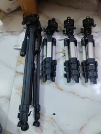 ستاند كامره للبيع اصلي العدد 1 58 lnch و3 صغير 07768369555