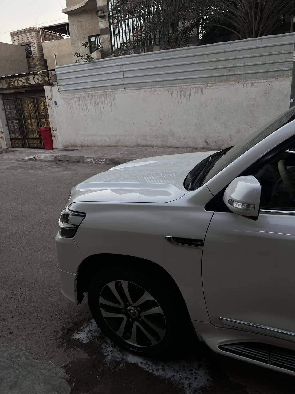 كروزر 2019 ساس كفاله عامه مكينه وكير وبدي رقم بصره باسمنه تحويل ثاني يوم سياره جاهز من كل النواحي تخم تاير حداديه تبريد كير مكينه كلشي جديد بيه دهن مبدله ع ايدي تخم تاير مبدله ع ايدي ماشيه 120 حقيقي شرط بچم ولا رمله بي تجي تشوف بعينك مكاني بالبصره سعره 497 بيه شي قليل رقمي للاستفسار ***********
