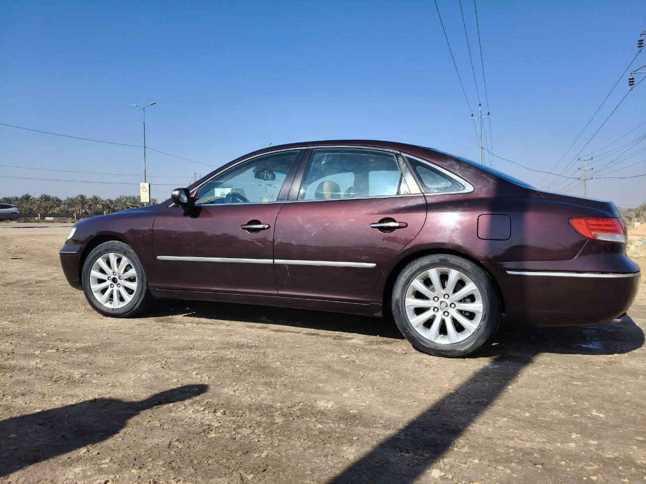 السلام عليكم
سياره ازيرا البيع موديل 2007خليجي رقم بغداد انكليزي مكينه 3300 مصبوغه حزام السياره جاهزه وخير من الله سياره بسمي مكان السياره بابل قرب جامعة بابل السعر 90 وبيه مجال 
الاستفسار اكثر اتصال ع رقم ***********
