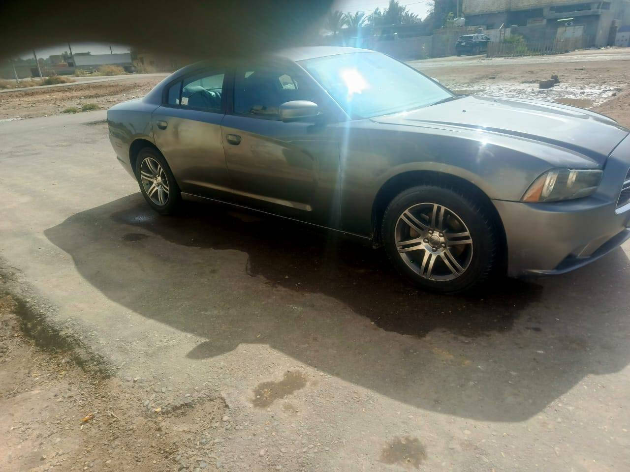 سلام عليكم جارجر للبيع موديل 2014 سياره حلوه محرك وكير وتخم تاير وحداده وتبريد ثلج وكسن جاهزه سياره كبل لشارع رقمه ربيل جديد سنويه نافذه ب25 بشهر ل10 كصه جنطه فقد سعره ب55 وبيه مجال قليل الستفسار على هاذه رقمي *********** مكان سياره بل عماره
