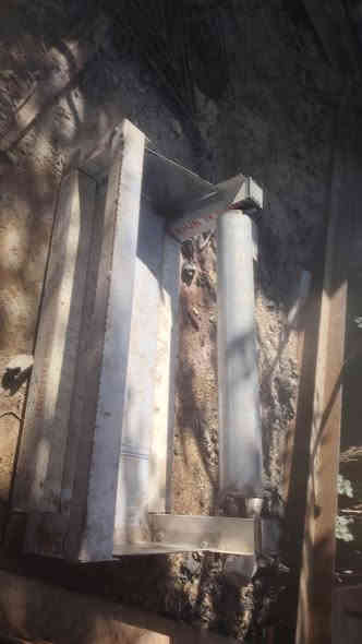 اخوان غراض مال محل سمج *********** 
شواية ضخمة استعمالها كلش قليل دفع تايرات
حوض عرض هوه الميز مالتة دفع تايرات
غطاس مال حوض جبير جاهز هوه والمنظومة
هاي مال سلفون جديدة
ميز عدد ٢
ميزان عدد ٢
العنوان زعفرانية معسكر رشيد 
الي يريد يشتري يتصل على هذا الرقم
***********
