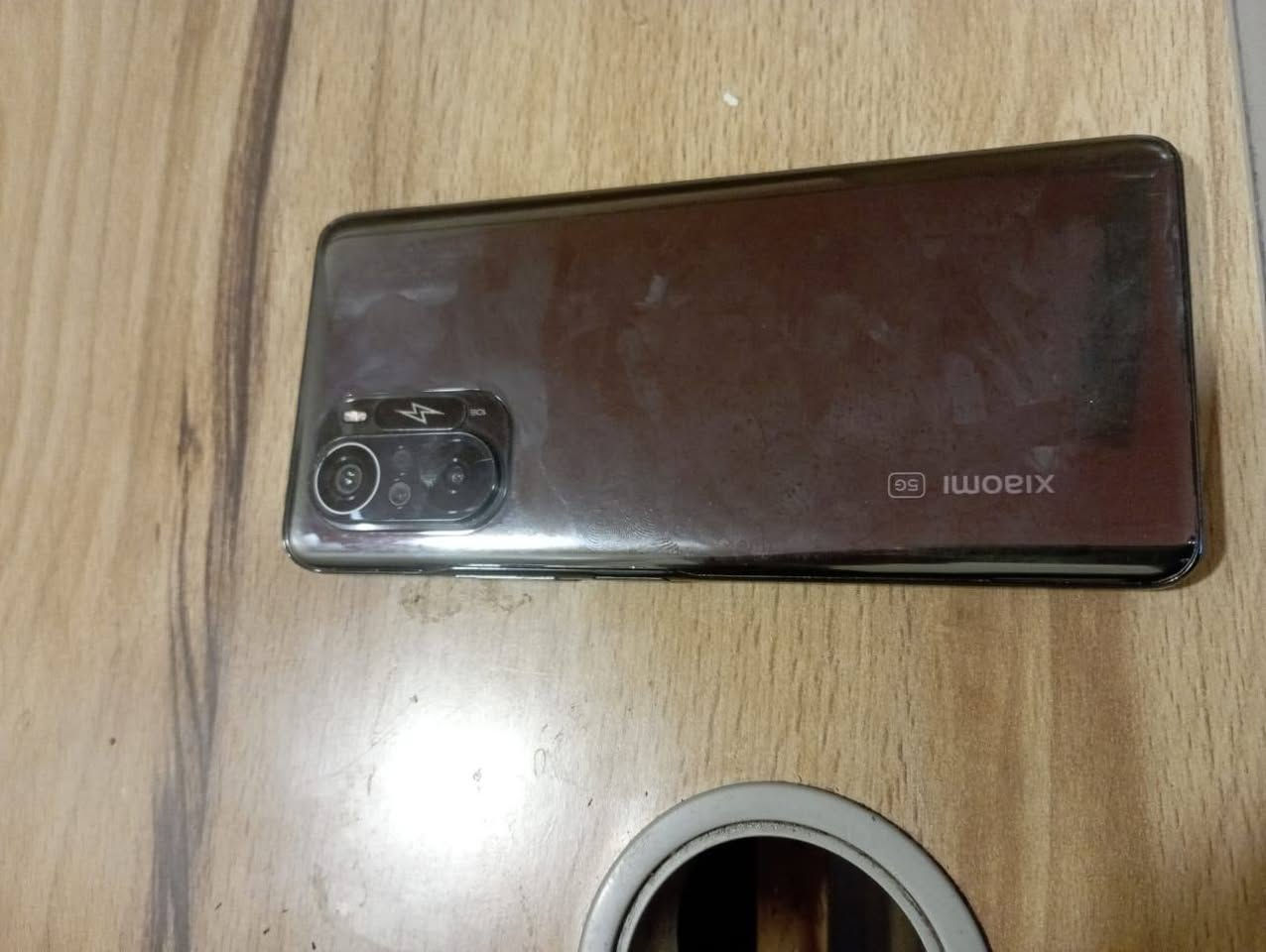 جهاز شومي نوت 11برو ذاكره 256 مامفتوح بلادي بوبجي 90 فريم ملحقات مابيه توصيل ماعندي  180  وبيه مجال شراي اتصل ***********
