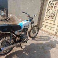 اسلام عليكم دراجه للبيع موديل ٢٠٢١ السعر ٢٥٠ وبيهه مجال الستفسار عله ا...