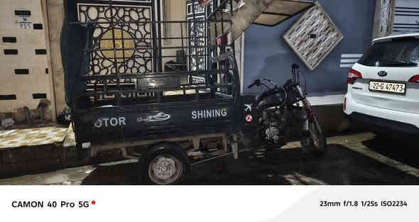 بسم الله الرحمن الرحيم يوجد لدينا ستوته 2023 وستوته 2014 للبيع السعر مال اثنيناتهم 1,40  ***********
