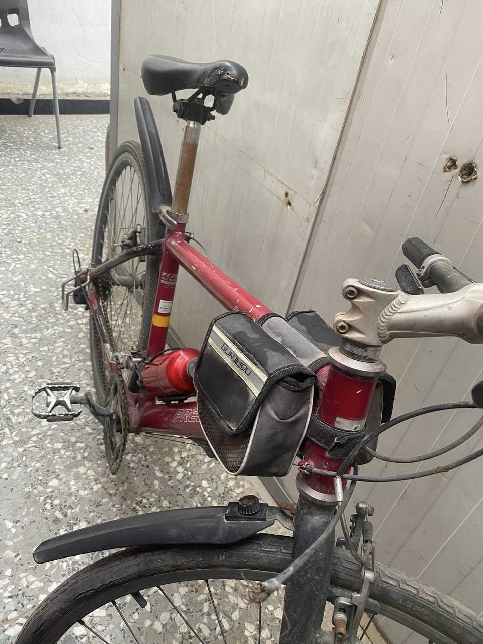 باسكل للبيع  c700 حجم 27
نقص تبديل واير نمر امامي
60 وبي مجال


**إذا كنت صاحب هذا الإعلان وتريد حذفه لأي سبب، رجاءا أرسل رسالة إلى الدعم الفني**