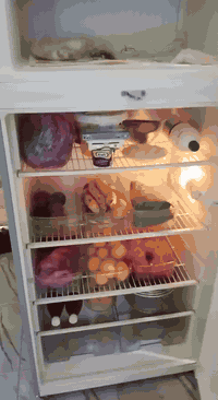 السلام عليكم ثلاجه للبيع 27 قدم مداخله تصليح ابد للبيع مكاني  بغداد الشعب حي سومر السعر  200
***********
