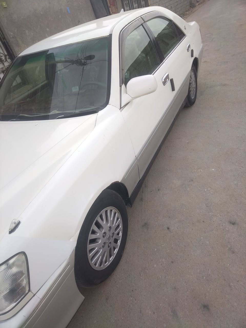 السلام عليكم
ادوات ادوات ادوات
للبيع
كراون ملكه ادوات كصة قماره اربع دكم موديل 2003
فول مواصفات اربع دگم محرك ديفور الجبير كشنات كهربائيه ثنين تبريد ثلج سنتر لوك  مثبت سرعه شاشه تخم تايرات جدد حداديه جديده كير و محرك فوول اكفل السياره من السرقه و العشائر علما السياره كصة قماره فقط السعر 42 بيها مجال
العنوان بصرة هارثة رقم الهاتف.   ***********
