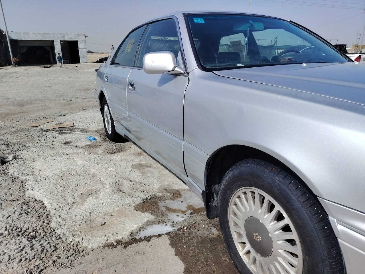 راس الثور. مصبوغه جماليه مكفوله كص ونقل. بيه ضربه بالجاملغ الخلفيه مو قويه رقم انكليزي راعيها بالبصرة تحويل ثاني يوم تبريد حداده مكينه كير كله جديد تخم تاير باتري جديد. سياره جاهزه مابيها نقص السعر 83 
مكاني الزبير.
***********
