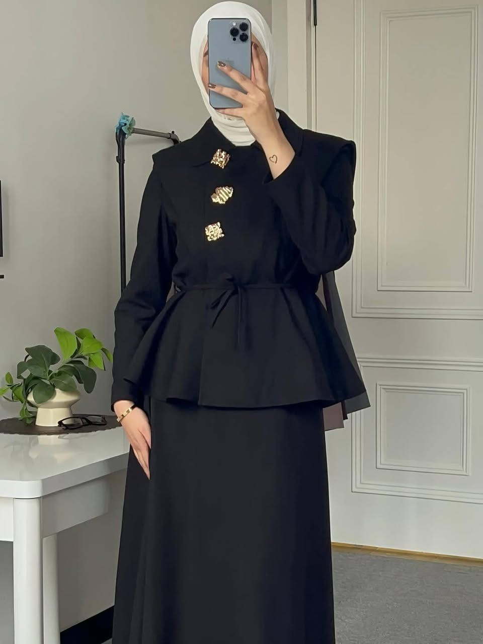 مديل دابل ايطالي كولتي عالي
القياس 38 : 40 : 42 : 44 : 46 : 48. 
توصيل 5 لكل محافظات العراق
للحجز والاستفسار مراسلة الصفحه


**إذا كنت صاحب هذا الإعلان وتريد حذفه لأي سبب، رجاءا أرسل رسالة إلى الدعم الفني**