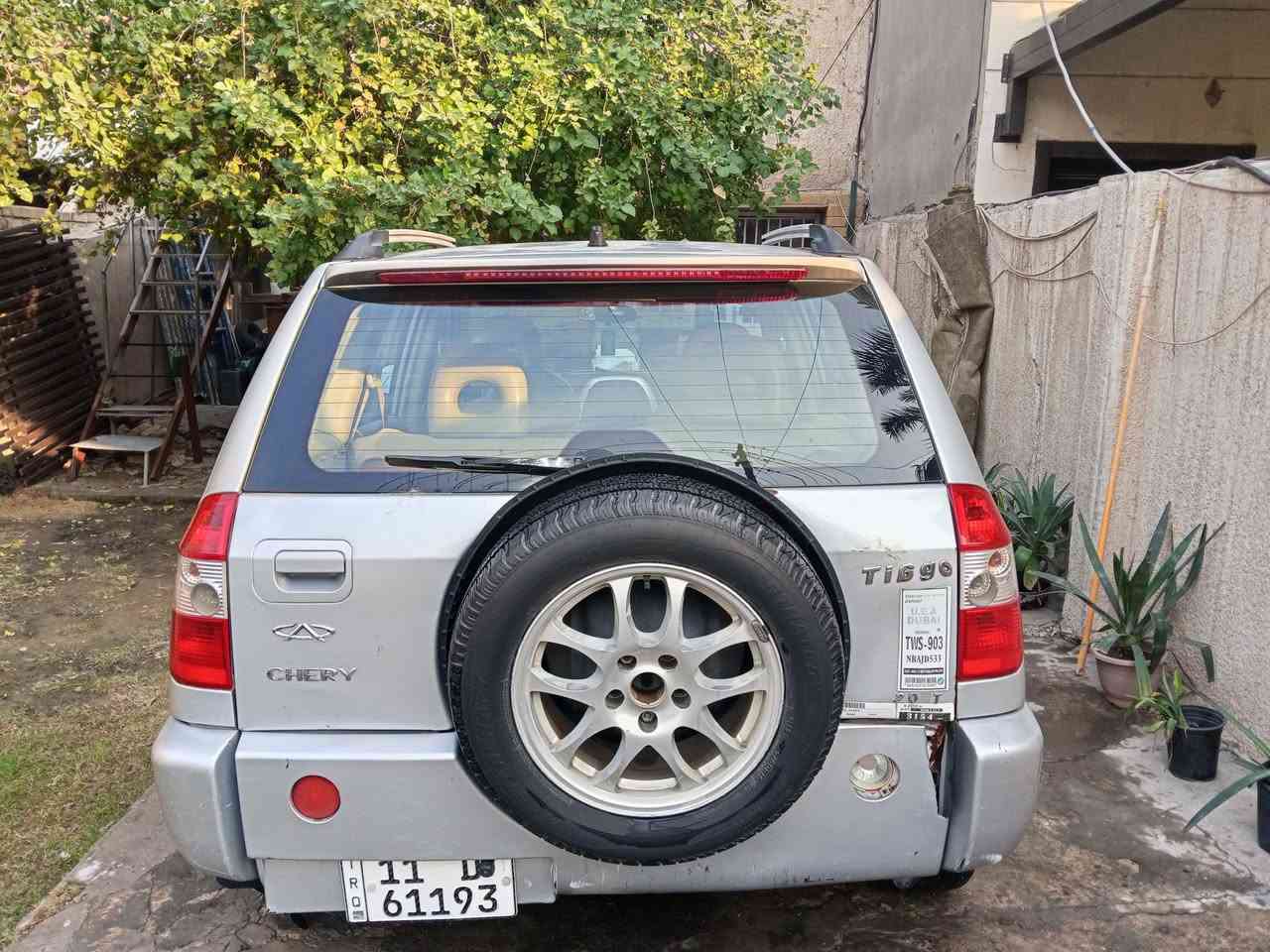 السلام عليكم تيكو موديل 11 بيع او مراوس مكان بغداد تجي تفحص بيدك لتكلي شبيها مابيها بيها ضربه خفيفه من الخلف موضحا بل صور تبريد ثلج. كير ميكانيك حلو السياره بيها ملاحظات بصيطه ***********
