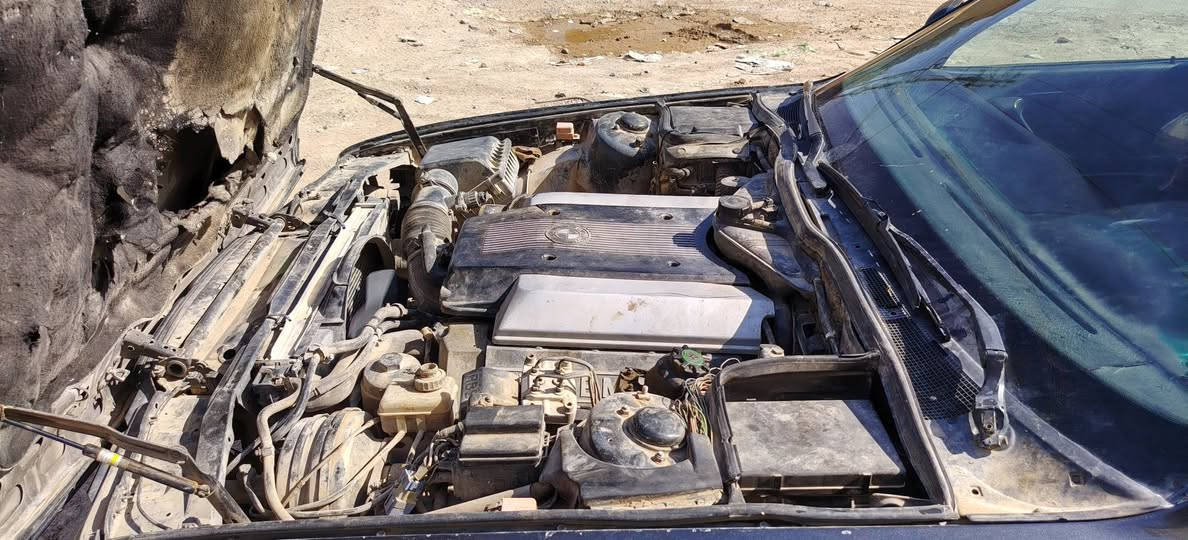 السلام عليكم bwm موديل 1993 740i v8 عليها غرامه 400 تنزل من الحساب تبريد شغال مكينه وكير كفاله رقم دولي سعرها 35 وبي مجال بسيط
***********
***********
