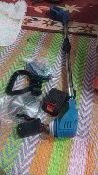 جديد • ما مستخدم