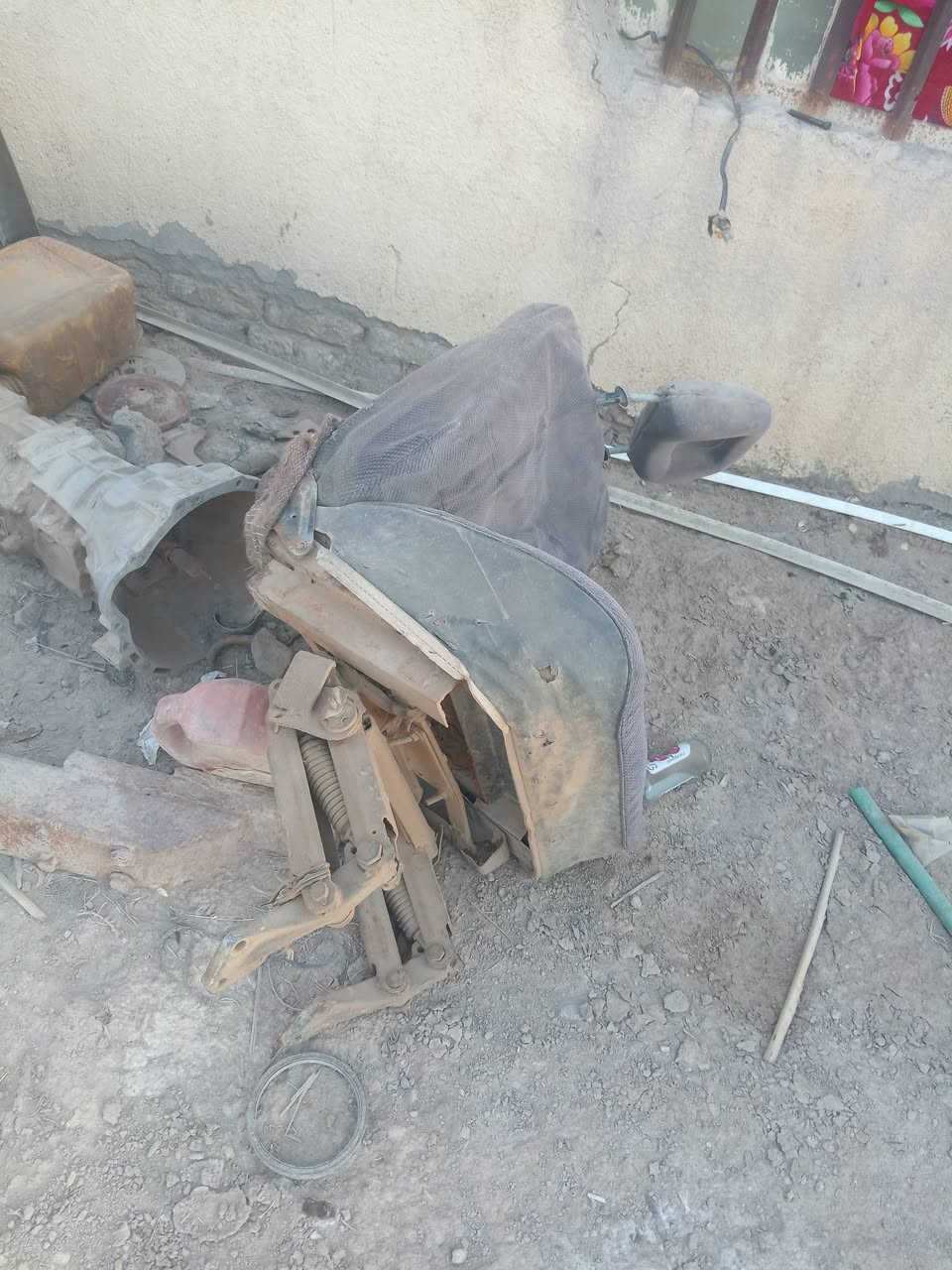 تفصيخ عنتر للبيع
محرك ستندر يريد تجفيت بيه عين وحده حافره المتحرك
***********
المكان السماوه/ ناحيه الهلال
