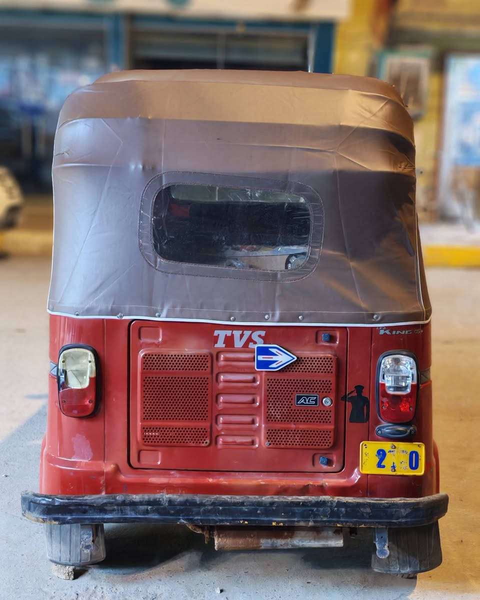 السلام عليكم تكتك. TVS. 2019للبيع تكتك حلوه ومرتبه التكتك مفتوحه مبدل بيه(زنجيل+ولفات+بستم) عايزه فقط باتري حداديه جديده السعر (3ونص وبيه مجال)رقم الجهاج(***********)
