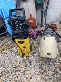 من رخصة مدير الكروب فارات للبيع وحده هي وملحقاتها وحده بدون ملحقات شغا...
