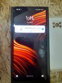 بوكو اكس٣ برو • ١٢٨ • شاحن وكارتون