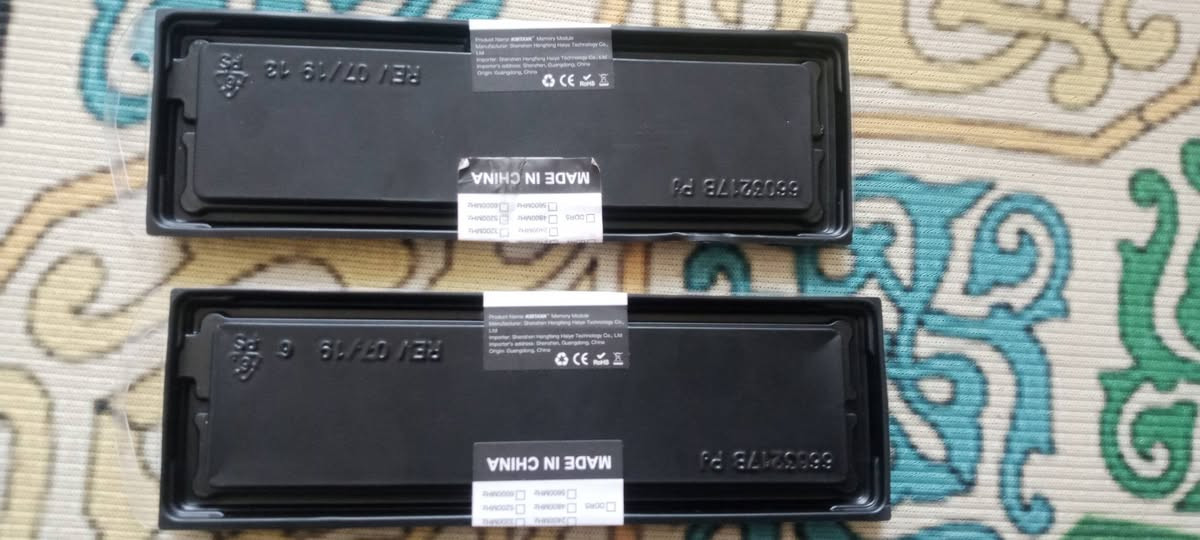 السلام عليكم رامات DDR5 2×16 جديدات واحد مفتوح لغرض الفحص فقط ابيعهن وجه لوجه مكاني حي الرئاسة المعلمين هاذ رقمي واتساب *********** رايدهن ب400 وبيهن مجال حك جية
