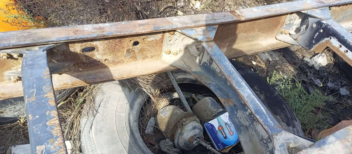 شاصي سكانيا موديل 95 مبطن مال سكس راس تريله للبيع مكفول طوله 7امتر///***********
