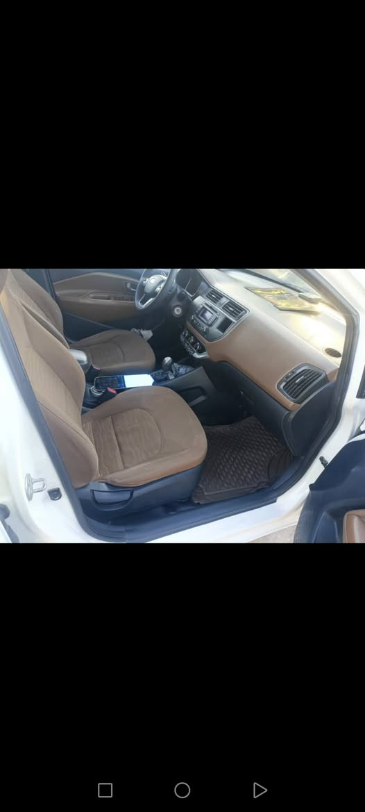 كيا ريو 2013 رقم بغداد بسمي كليزي خليجي مكفوله كفاله محرك 1600 من كلشي مكفول مري كرهبائي لد امامي لدخلفي
*********** /  سعر 98 وبيه مجال
