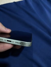 ايفون ١٢ عادي • ١٢٨ • بطارية ٩١