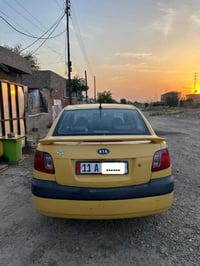 كيا ريو 2008 مكينه 1600 سياره نضيفه جاهزه من كلشي 07719102984