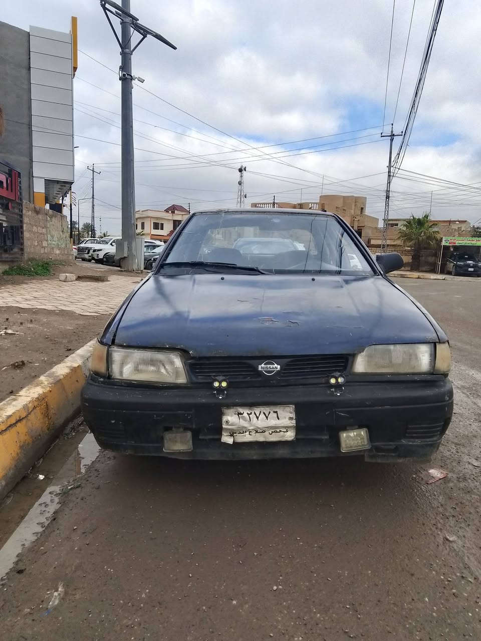 السلام عليكم صني للبيع سياره الكشر شوف العين محرك 16يصرف كير اوتماتيك شرط تواير جوز جديد وجوز تعبان السياره شقاله الصدر نص فحص صلاح الدين سنويه خضره مندل صاحبها السعر 18 وبيها مجال للشراي رقم التلفون ***********
