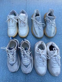 شلعه احذيه باله درجه اولى مال شمال للبيع عددهن 32 قطعه مكاني بغداد0777...