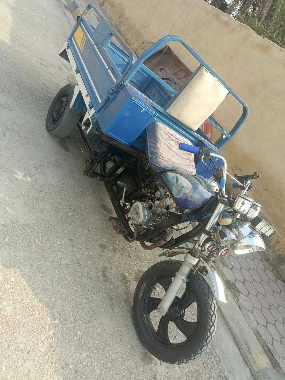 مكلف بلنشر ستوته 16 اوراق  للبيع المغاربه
***********
