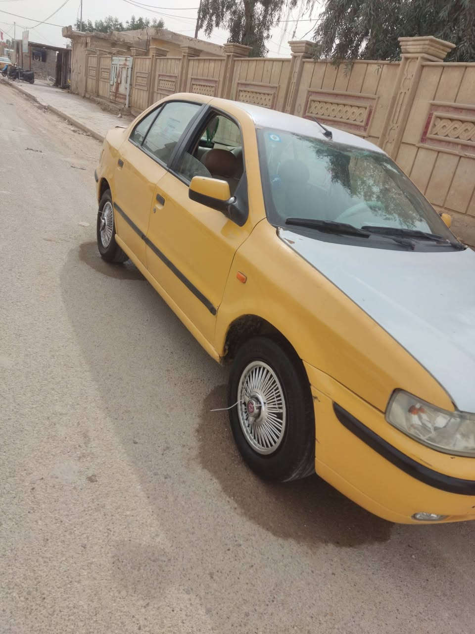 السلام عليكم سياره سمند موديل 2010 سياره اي نقص مابيه مكينه وكير زينات سنويه ل 27 رقم نكليزي جاهزه بس تستلمهن رعيه بغداد يريد مداور  دواخل نضيفه السعر 25وبيه مجال رقمي ‏‪***********مكاني سماوه رميثه
