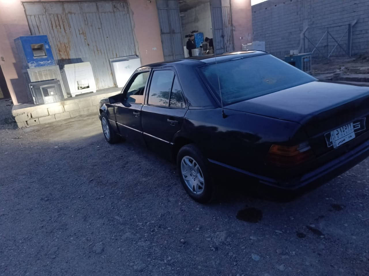 مارسدس ٨٩للبيع او مراوس 
رقم بغداد الماني شرط تحويل وكاله 
كير ومحرك ٢ونص بالشرط 
صبغ جماليه فقط بدون معجون 
سيارة ياردله نواقص بسيطه 
صدر +كهربائيات +زوج تايرات نص عمر وزوج جديد 
سعر ٤٠وبيه مجال او مراوس مستعجل ع بيع 
مكان سيارة جلولاء شيخ بابا 
***********
