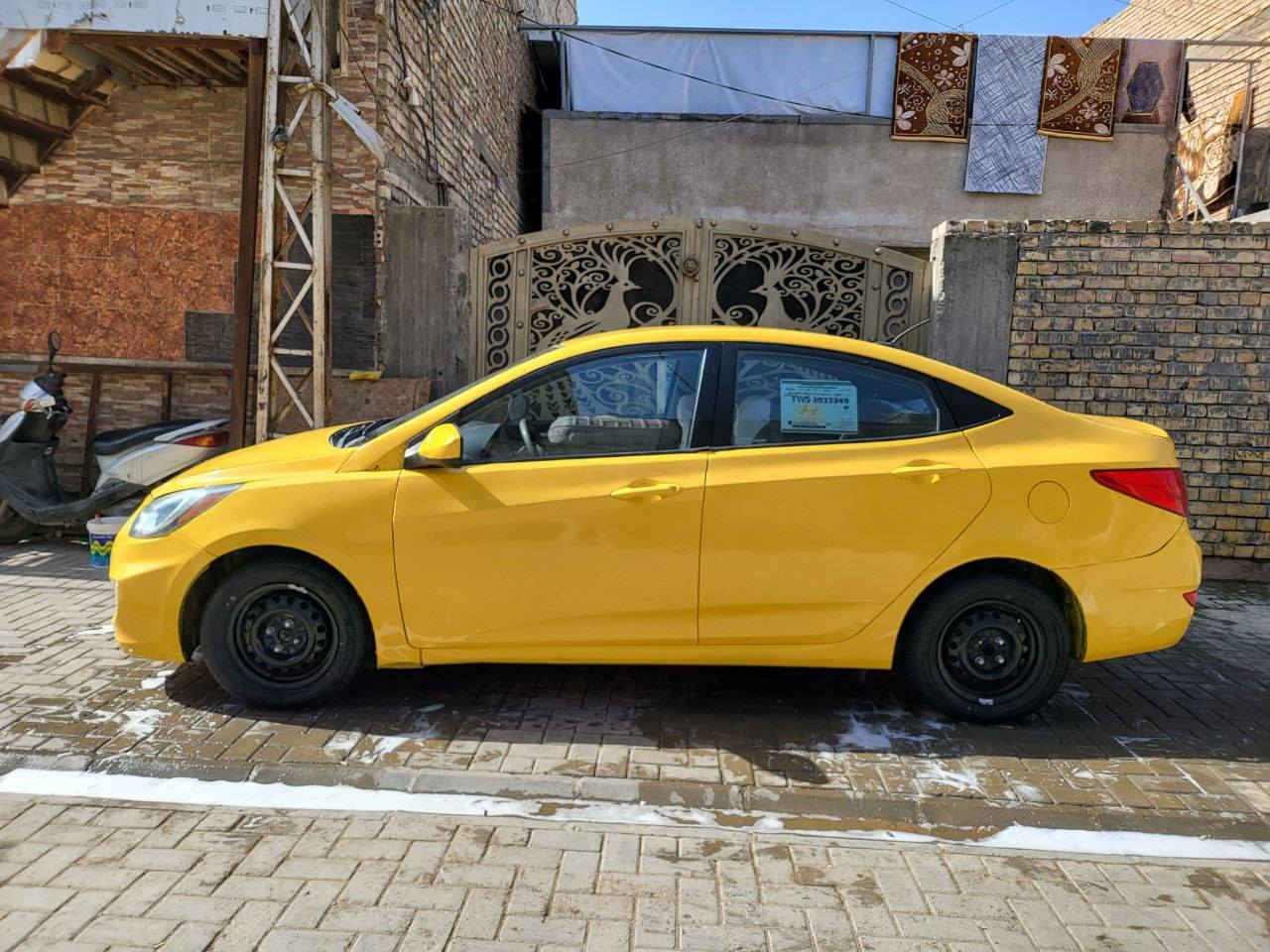 السلام عليكم اكسنت مديل 2015 وارد امريكي رقم بغداد باسمي مكينة 1600سيارة معمرة جديد سيارة جاهزة مناقصهة شي السعر 74وبيهة مجال المكان بغداد رقم الهاتف ***********
