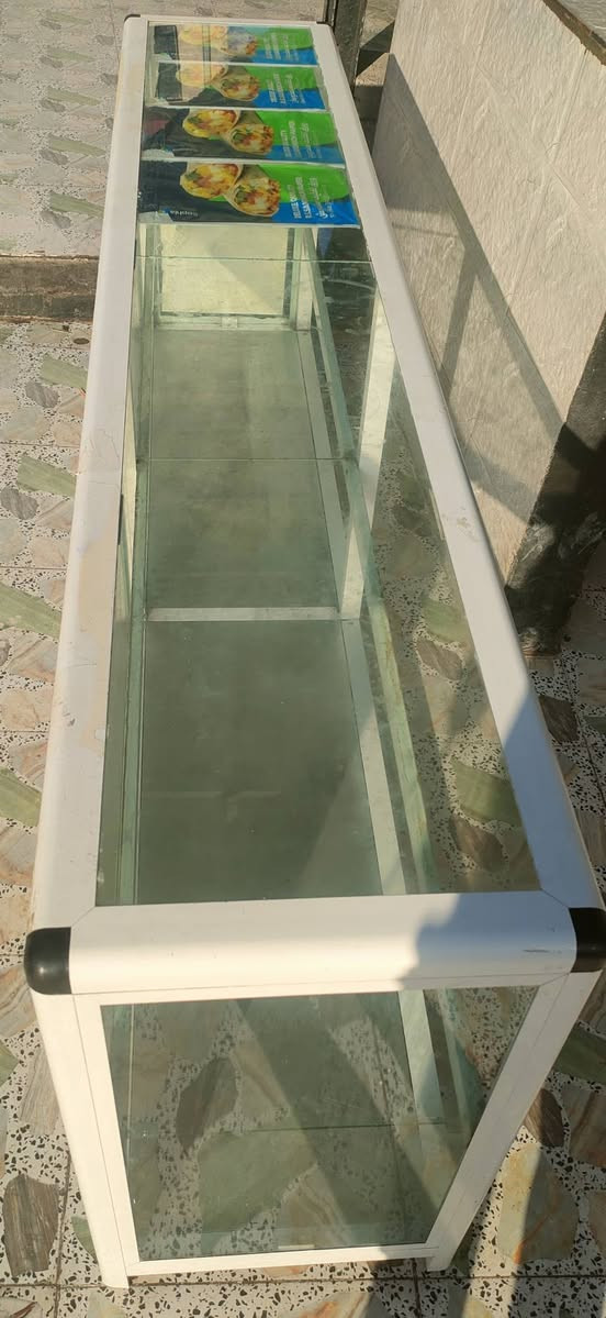 للبيع ميز المنيوم
الطول مترين ونص  2/5
العرض نص متر     50
الارتفاع  90 
مكاني قادسيه الاولى


**إذا كنت صاحب هذا الإعلان وتريد حذفه لأي سبب، رجاءا أرسل رسالة إلى الدعم الفني**