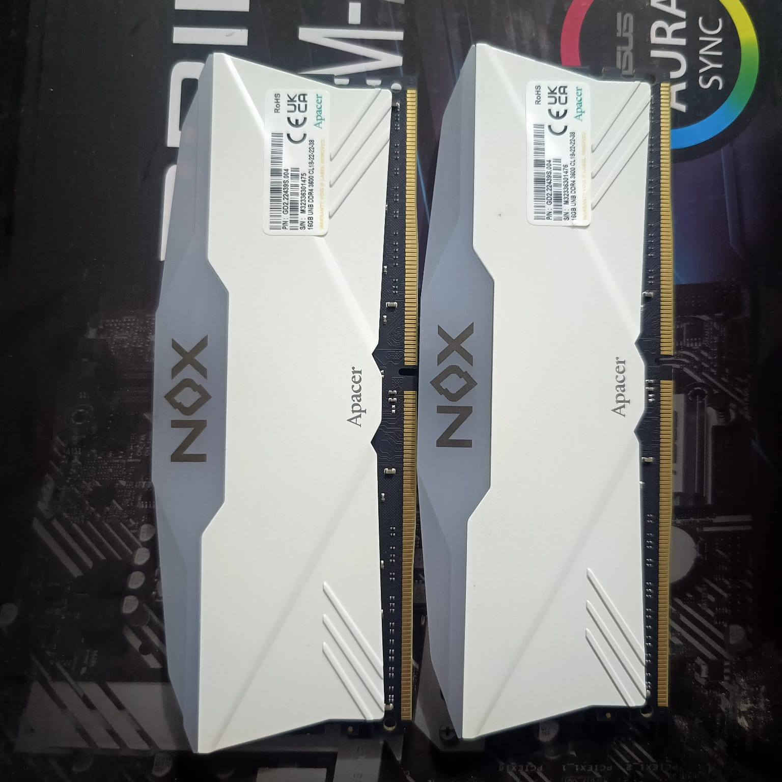 Motherboard : Asrock B550 HDV.
١١٠ واصل الك
RAM : NOX APACER 2×16 32G 3600H CL18
٢٢٥ واصل الك
والكيس  ٤ فانات.  وغراضه موجوده الجامة ومابيه اي شي
٣٠ واصل الك


**إذا كنت صاحب هذا الإعلان وتريد حذفه لأي سبب، رجاءا أرسل رسالة إلى الدعم الفني**