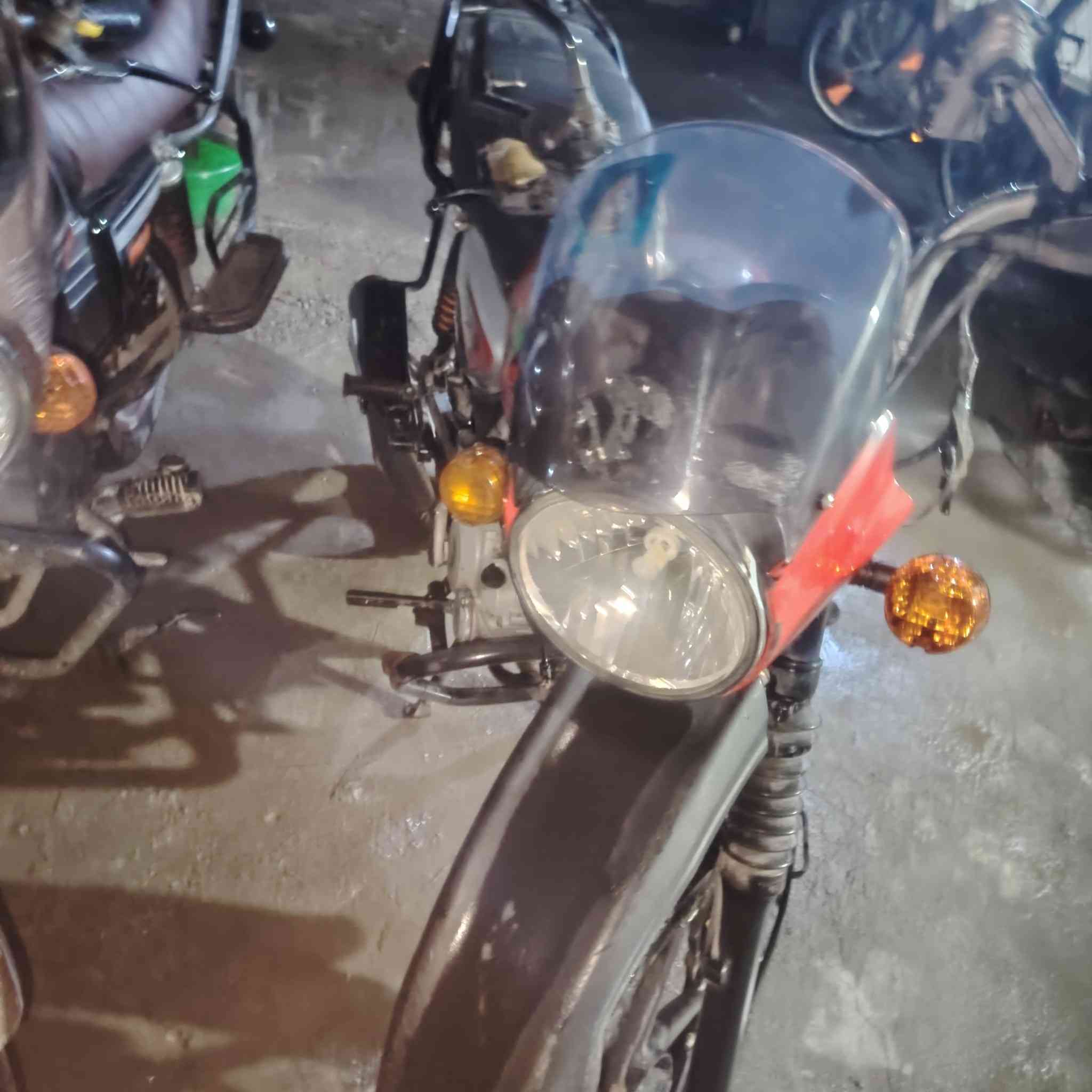 سلام عليكم بوكسر جبلي موديل٢٠٢٣ مرقمه رقم بغداد الدراجه نظيفة مكاني بغداد الدورة رايده ب2مليون و300 وبيه مجال حك جيه تجي تفحص براحتك وكشن يرادله تغليف بس


**إذا كنت صاحب هذا الإعلان وتريد حذفه لأي سبب، رجاءا أرسل رسالة إلى الدعم الفني**