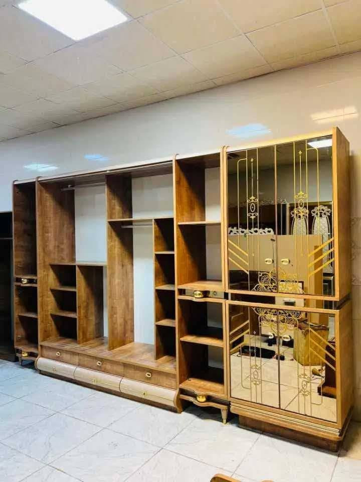 غرفه ضخمه حلوه بسعر مناسب اي استفسار وتساب  ***********
