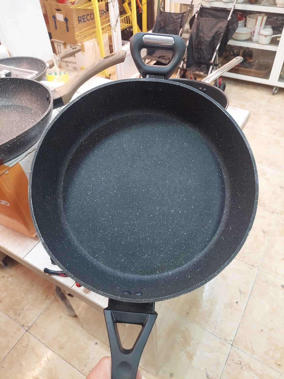 مجموعة جدورة وطاوات اصلية ماركة انكو استرالي


**إذا كنت صاحب هذا الإعلان وتريد حذفه لأي سبب، رجاءا أرسل رسالة إلى الدعم الفني**